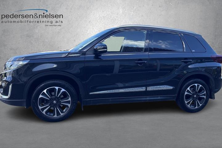 Sort Suzuki Vitara fra 2021