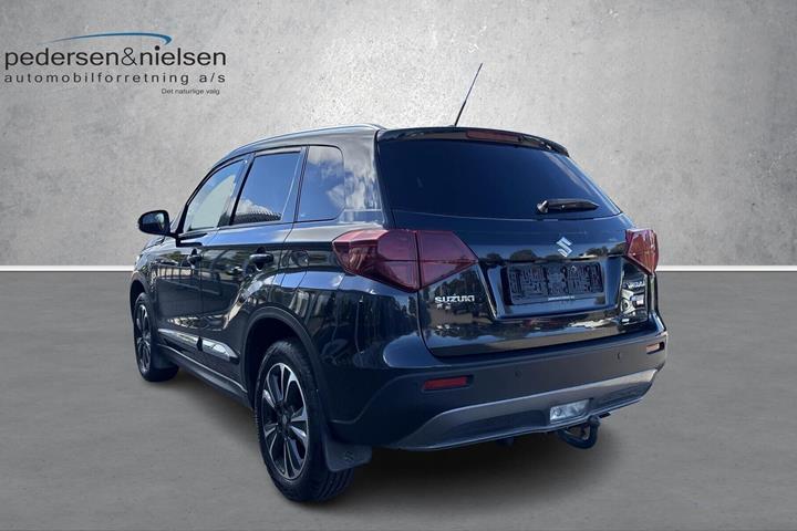 Sort Suzuki Vitara fra 2021