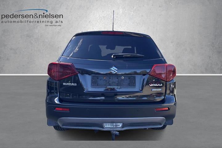 Sort Suzuki Vitara fra 2021