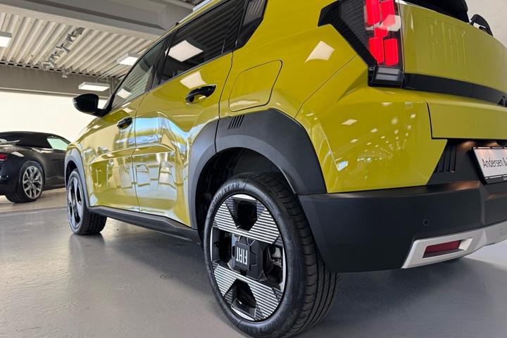 Gul Fiat Grande Panda fra 2025