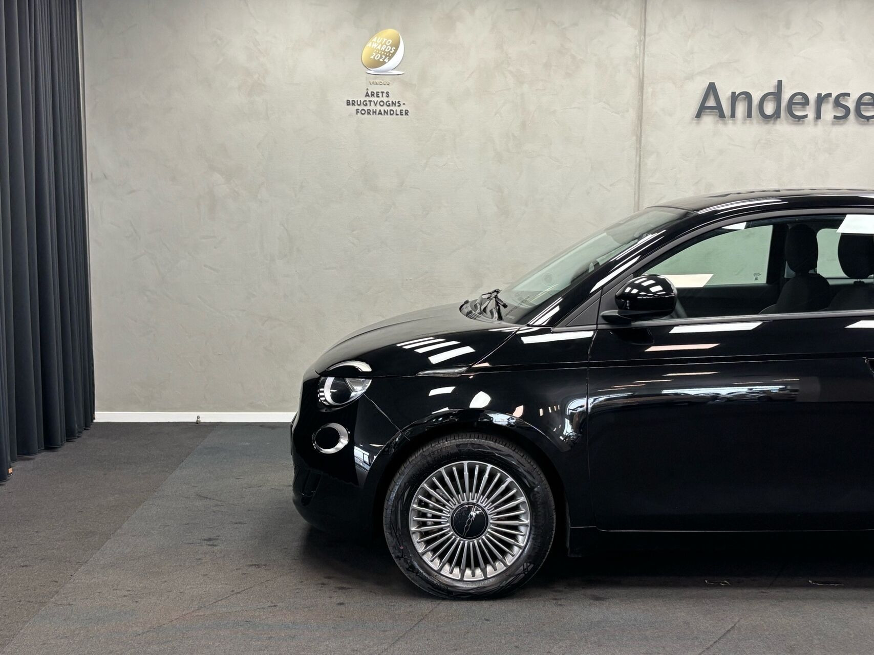 Sort Fiat 500e fra 2023