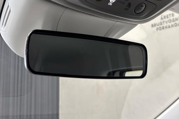 Hvid Fiat 500e fra 2023