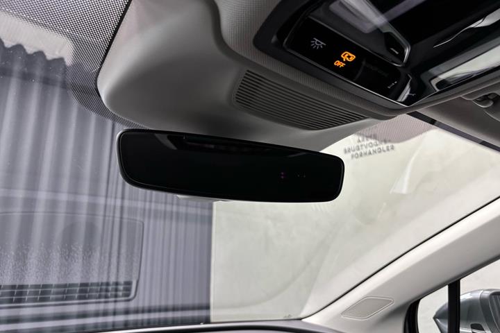 Grå Skoda Enyaq fra 2026