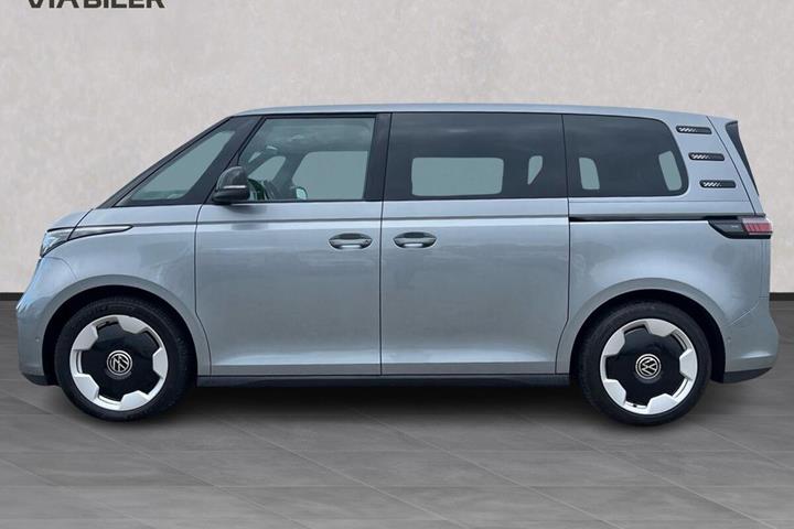 Grå VW ID.Buzz fra 2024