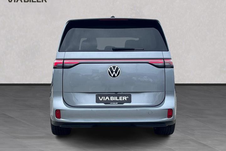 Grå VW ID.Buzz fra 2024