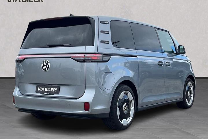 Grå VW ID.Buzz fra 2024