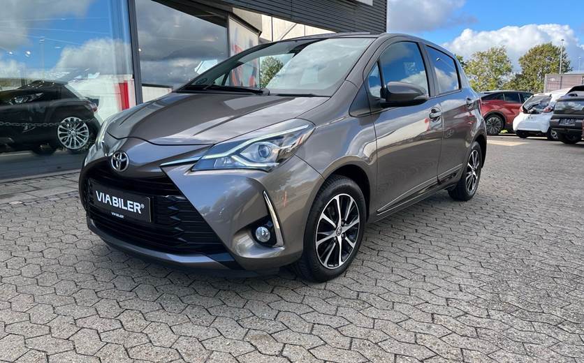Toyota Yaris 1,5 VVT-I T2 Limited 111HK 5d 6g