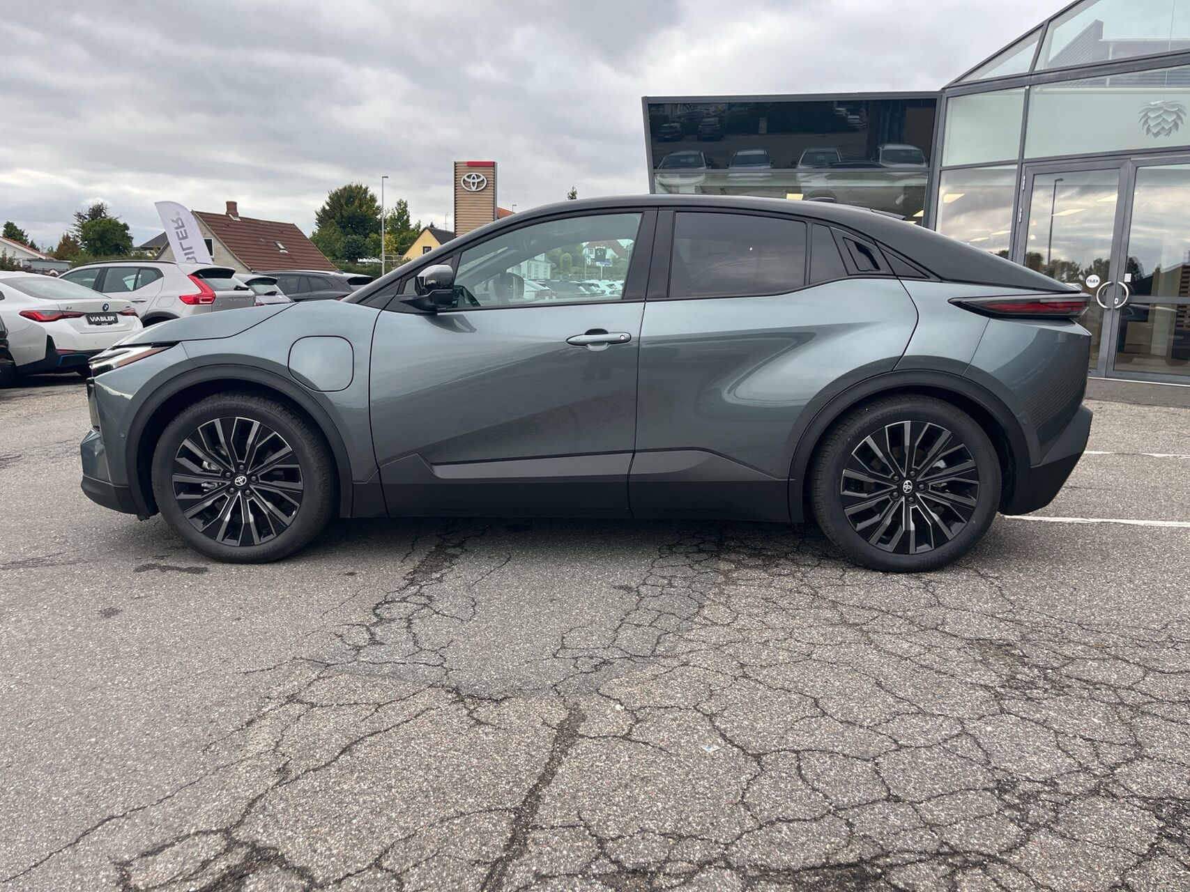undefined Toyota C-HR+ fra 2026