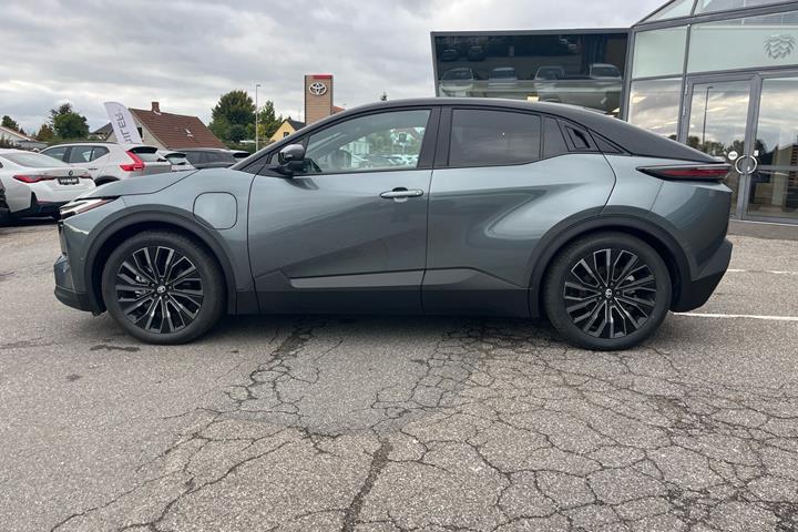 undefined Toyota C-HR+ fra 2026