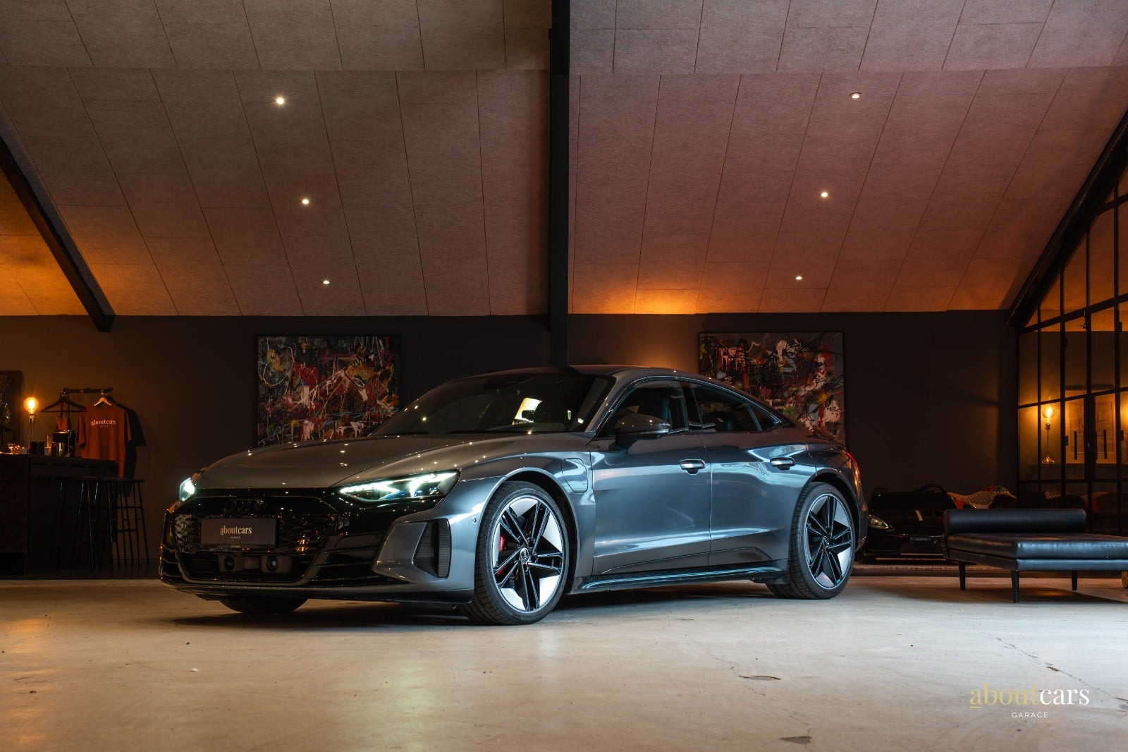 Grå Audi RS e-tron GT fra 2022