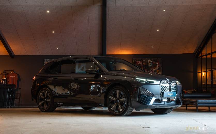BMW iX xDrive40 Sport