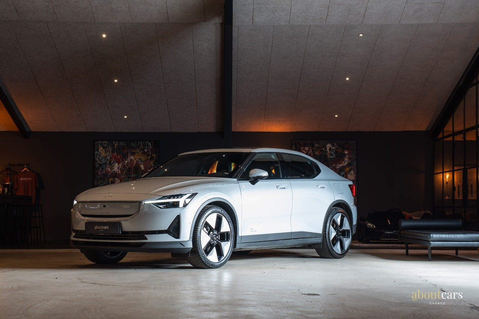 Hvid Polestar 2 fra 2024