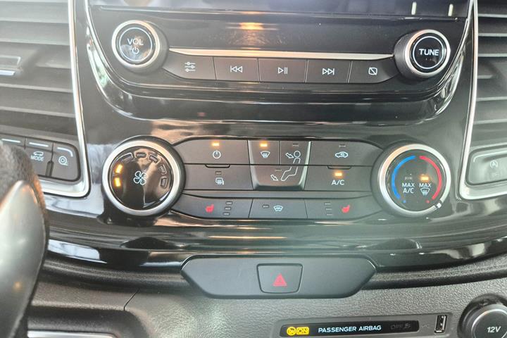 Grå Ford Transit Custom 300 L2 fra 2019