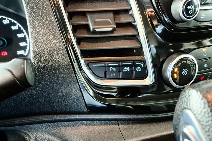 Grå Ford Transit Custom 300 L2 fra 2019
