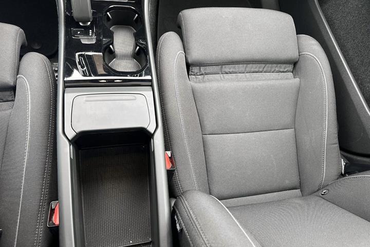 Sort Volvo C40 fra 2023
