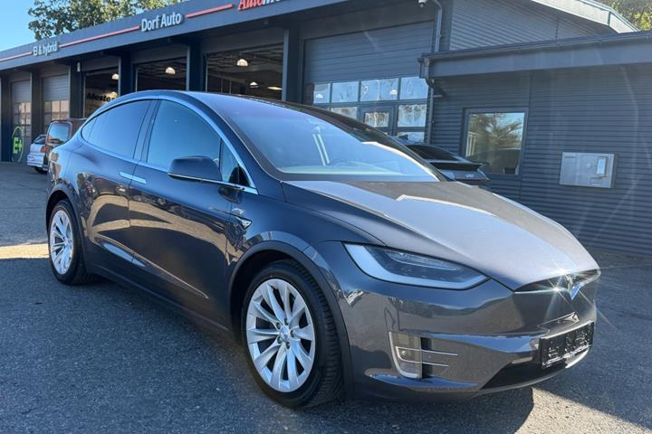 undefined Tesla Model X fra 2018