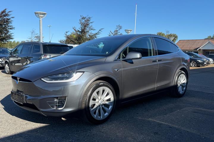 undefined Tesla Model X fra 2018