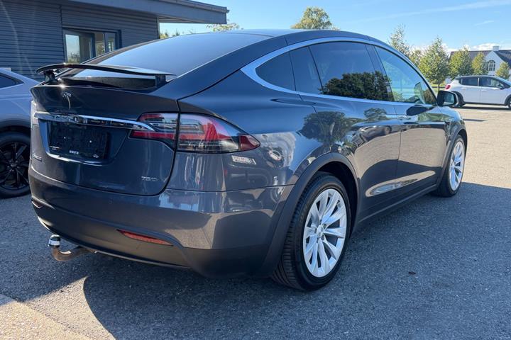 undefined Tesla Model X fra 2018