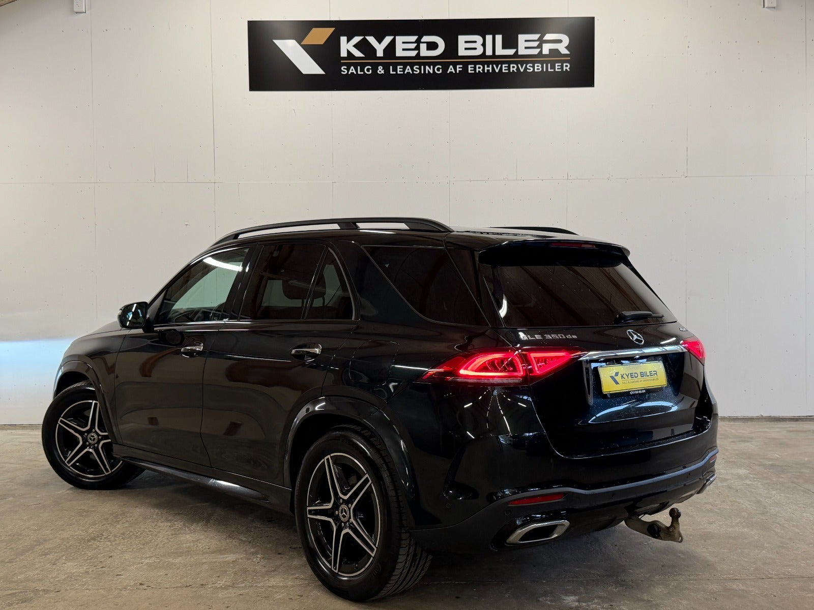 Grøn Mercedes GLE350 de fra 2022