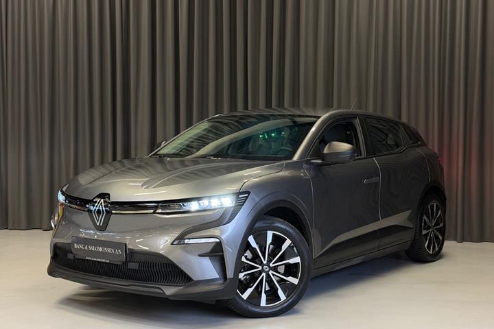 Grå Renault Megane E-Tech fra 2023