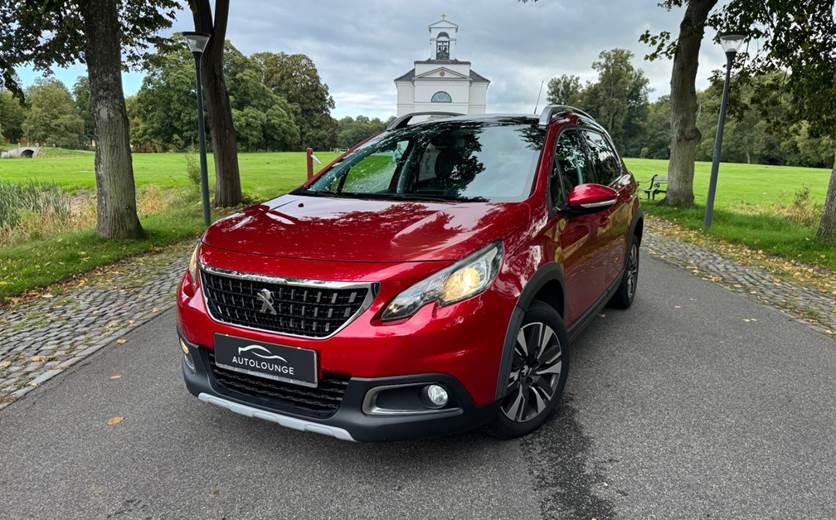 Peugeot 2008 1,6 BlueHDi 100 Allure Sky