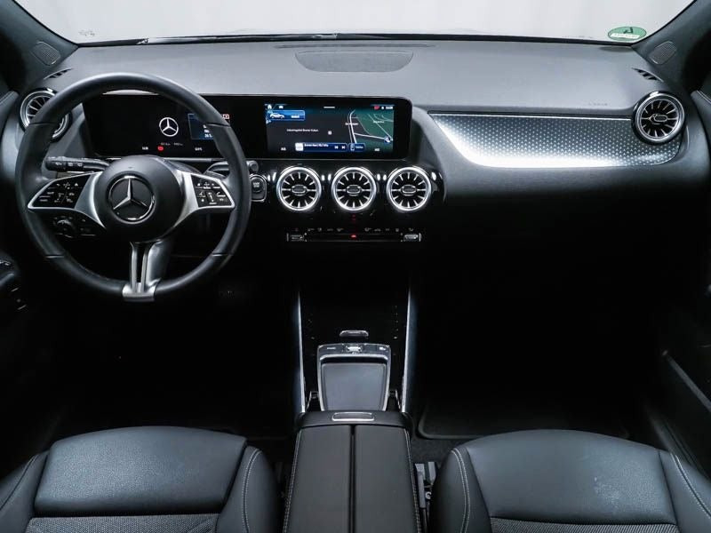 Sort Mercedes EQA250 fra 2024