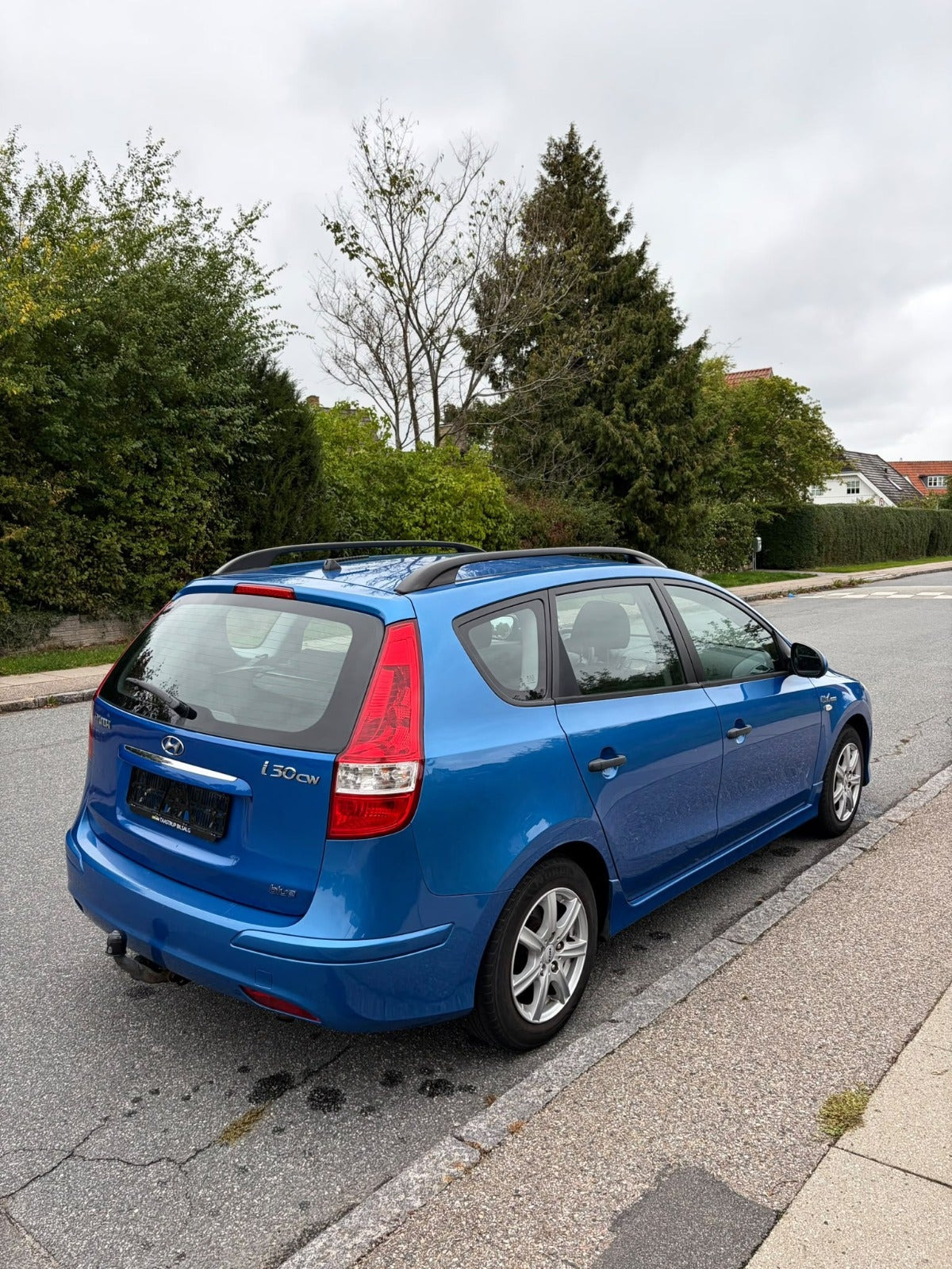 Blå Hyundai i30 fra 2011