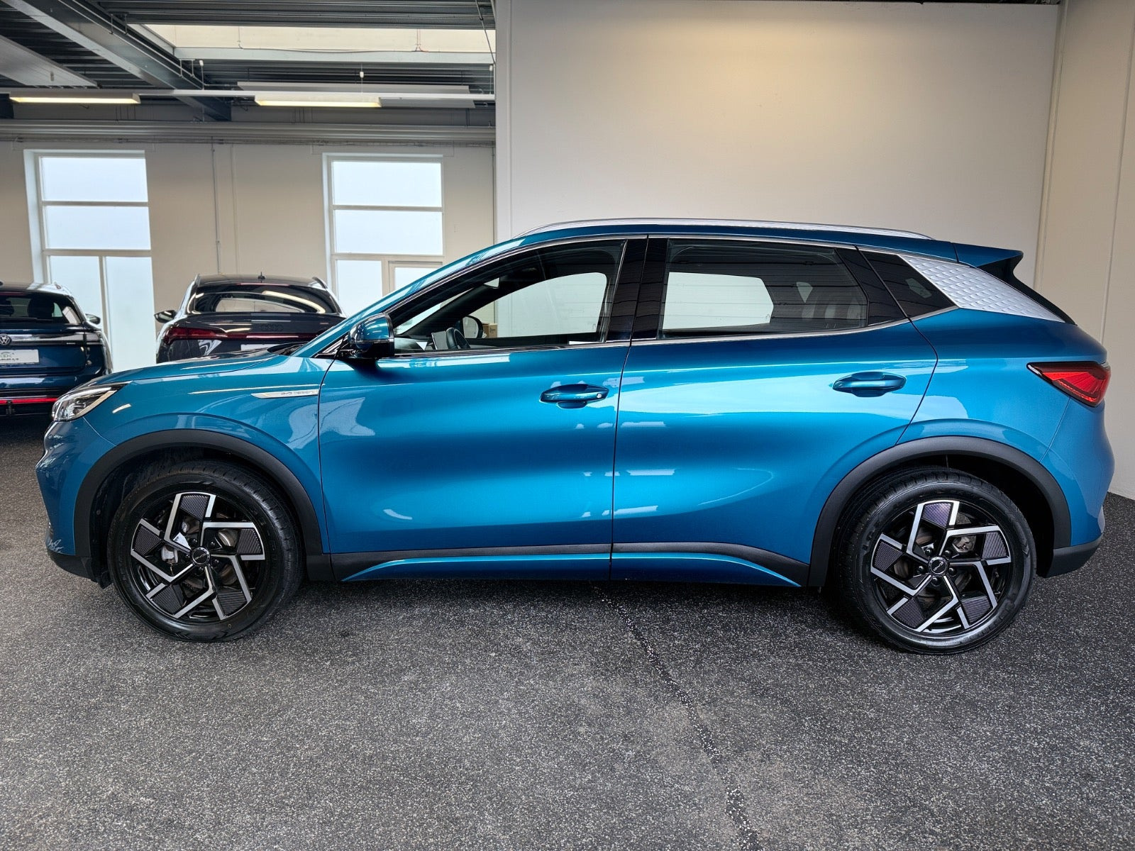 Blå BYD Atto 3 fra 2022