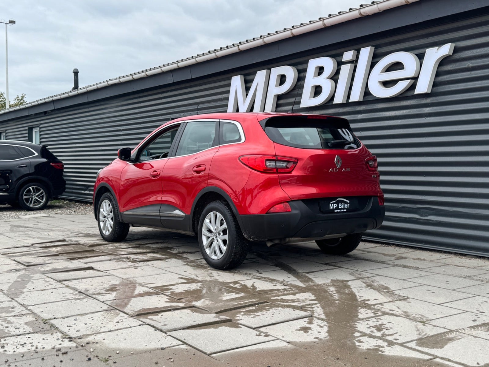 Rød Renault Kadjar fra 2016