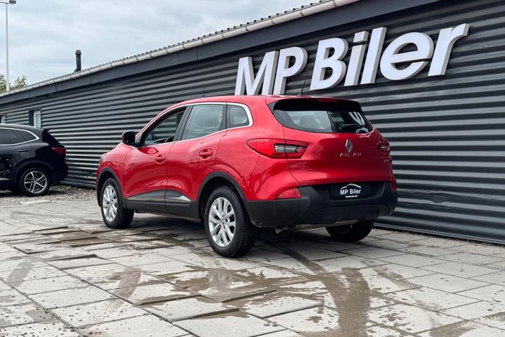 Rød Renault Kadjar fra 2016
