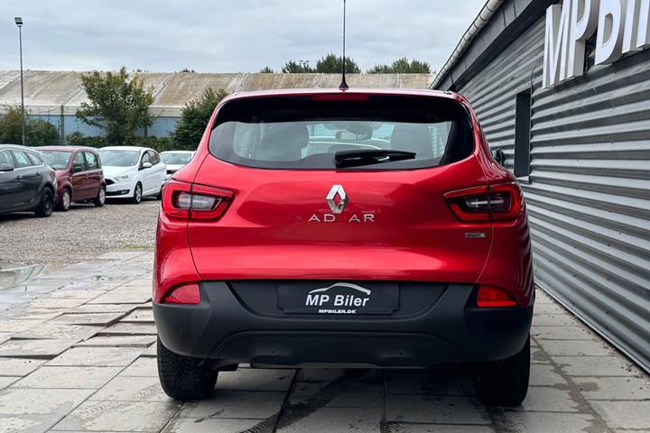Rød Renault Kadjar fra 2016