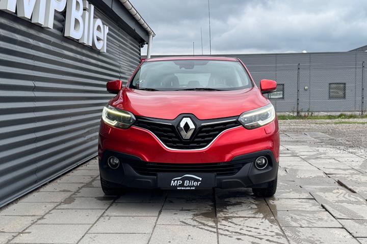 Rød Renault Kadjar fra 2016