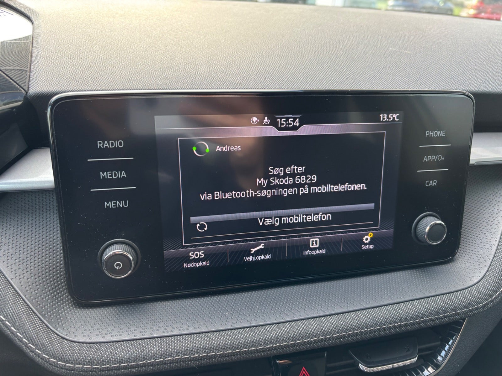 Grå Skoda Fabia fra 2022