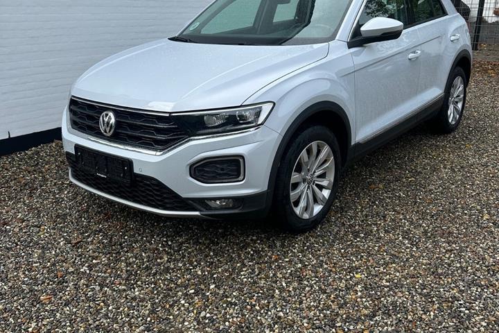 Hvid VW T-Roc fra 2020