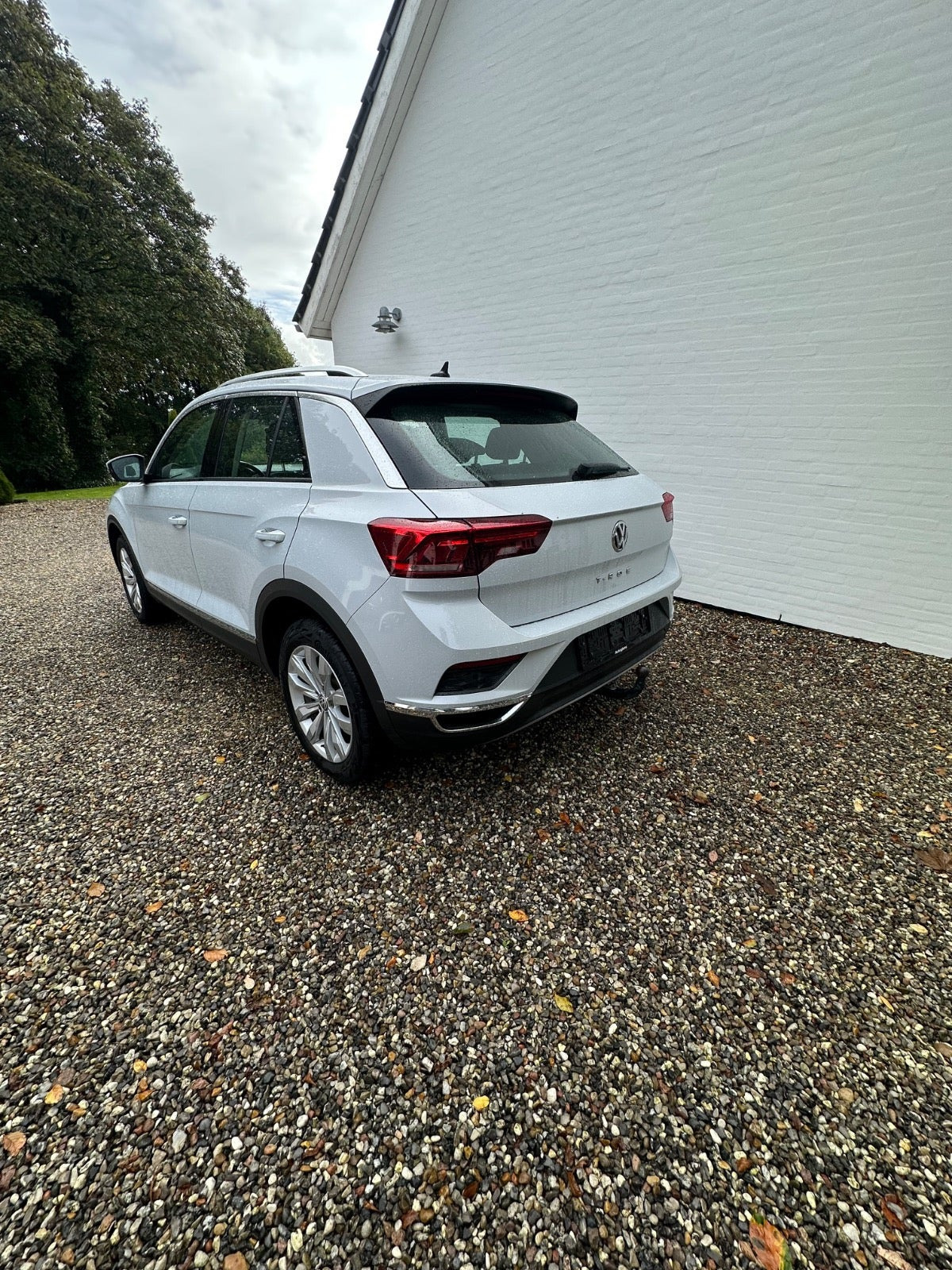 Hvid VW T-Roc fra 2020