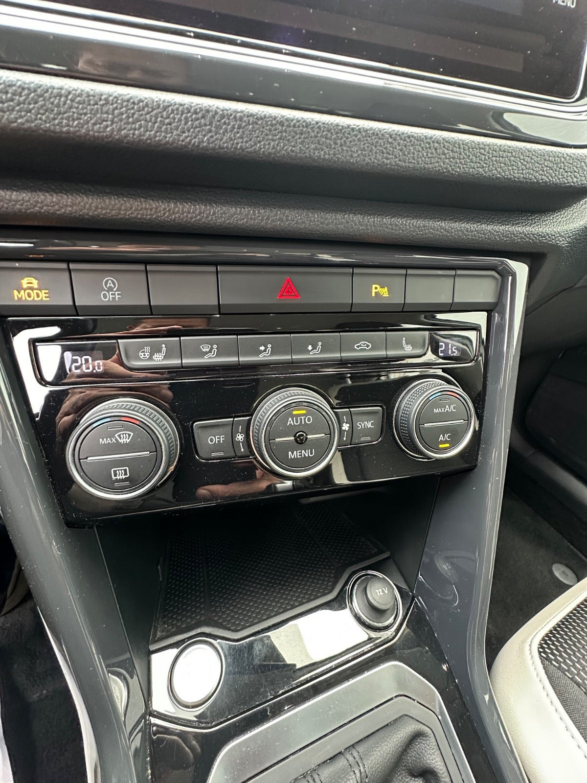 Hvid VW T-Roc fra 2020