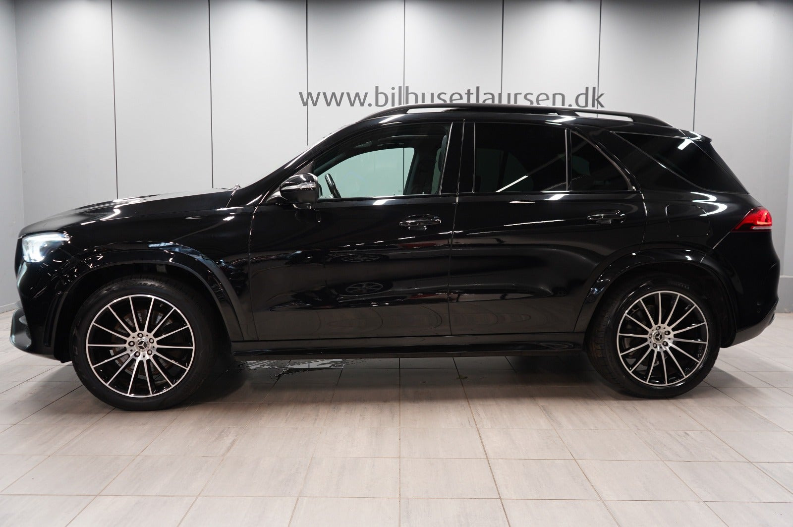 Sort Mercedes GLE350 de fra 2022