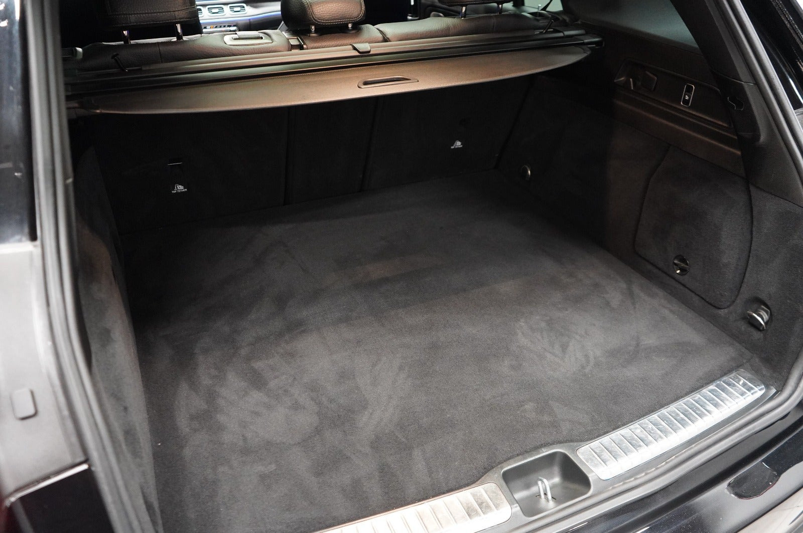 Sort Mercedes GLE350 de fra 2022