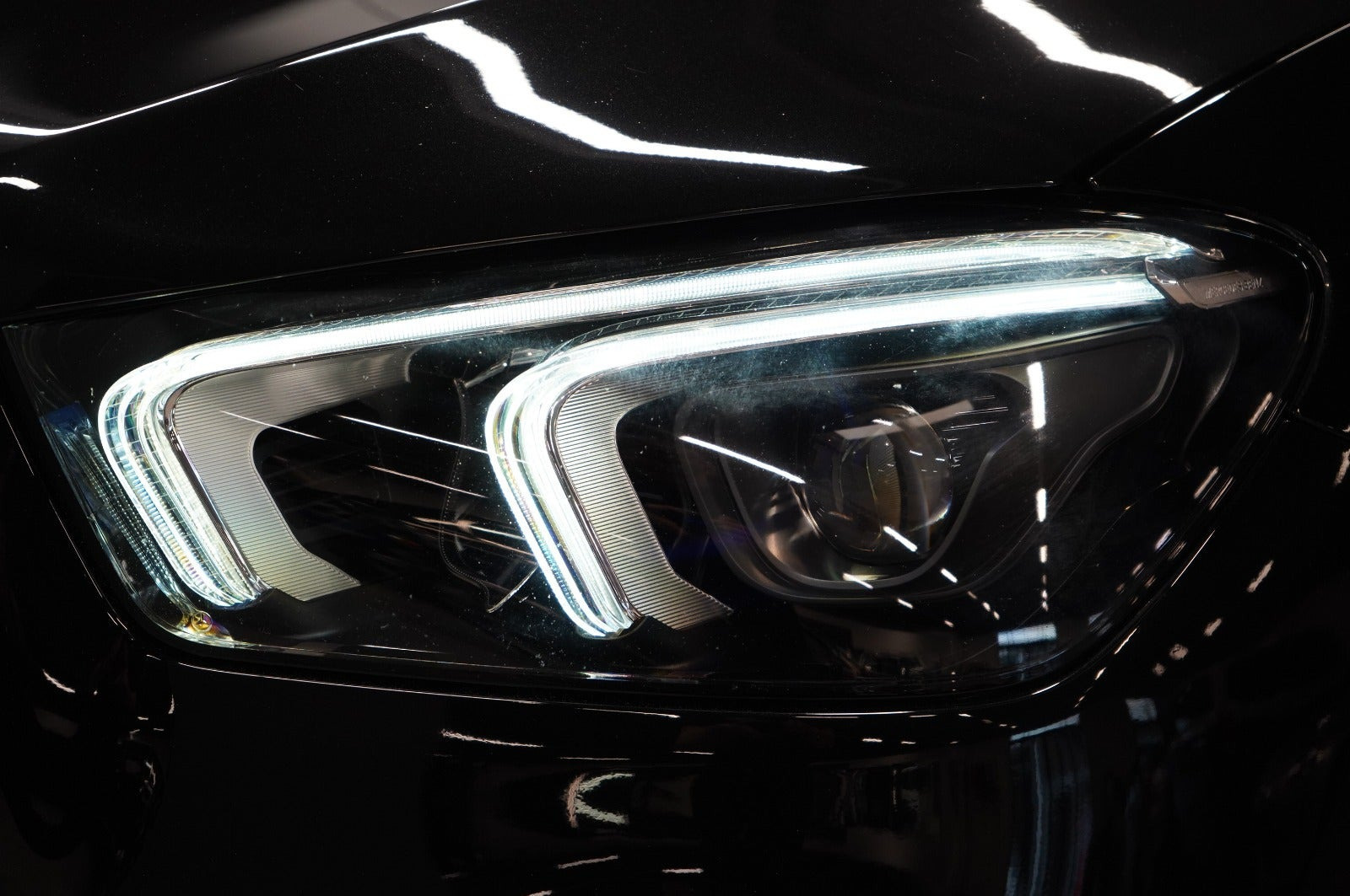 Sort Mercedes GLE350 de fra 2022