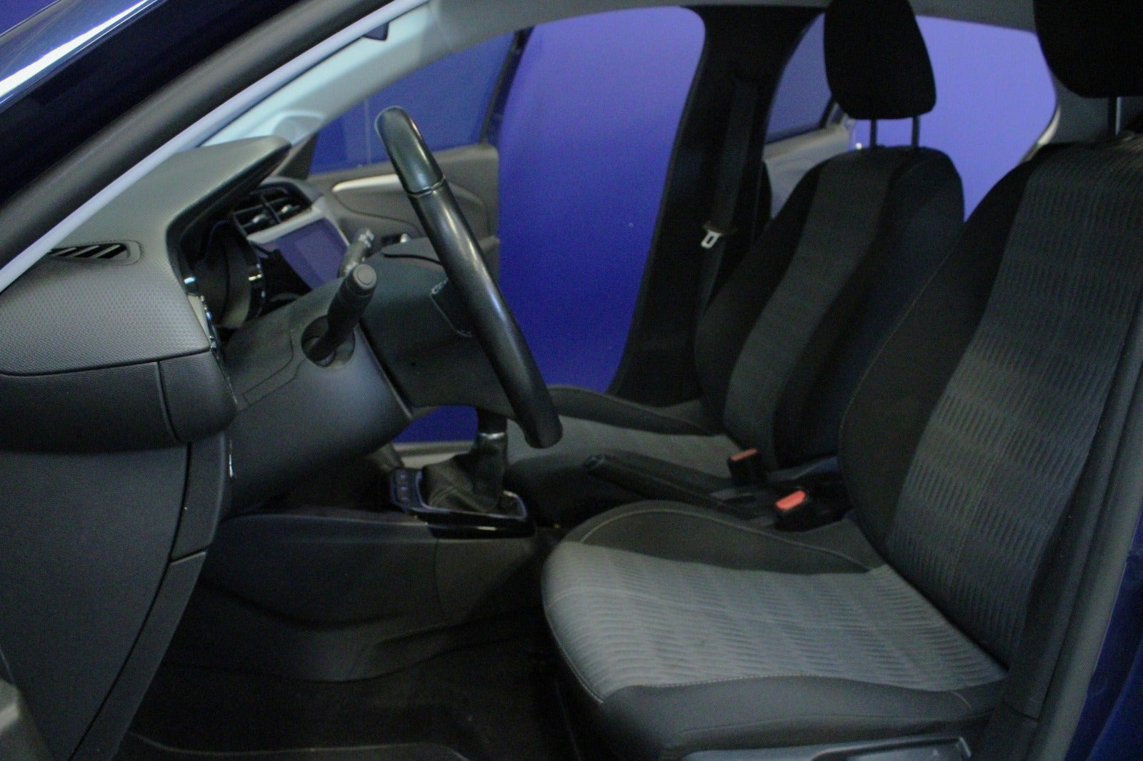 Blå Opel Corsa fra 2021