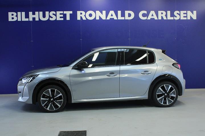 Sølv Peugeot e-208 fra 2023