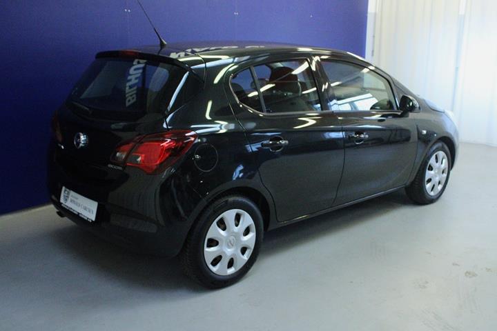 Sort Opel Corsa fra 2015
