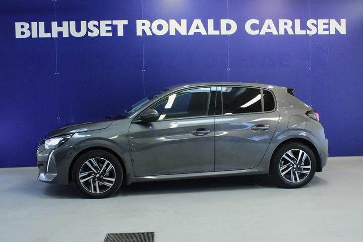 Grå Peugeot 208 fra 2021