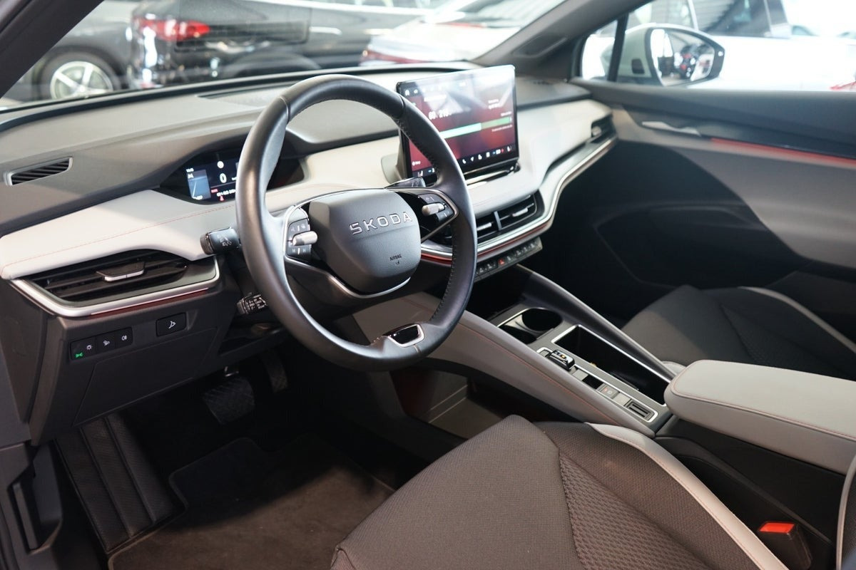 Grøn Skoda Elroq fra 2025