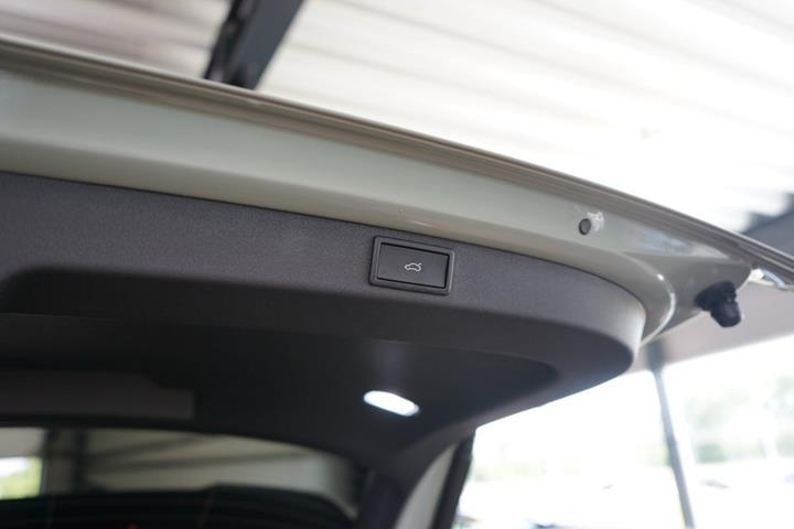 Grøn Skoda Elroq fra 2025
