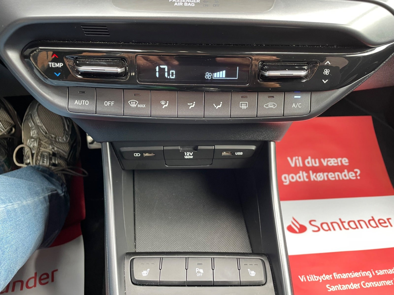 Grå Hyundai Bayon fra 2022