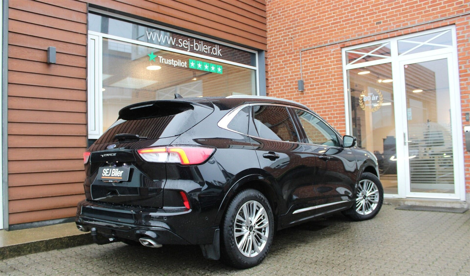 Sort Ford Kuga fra 2021