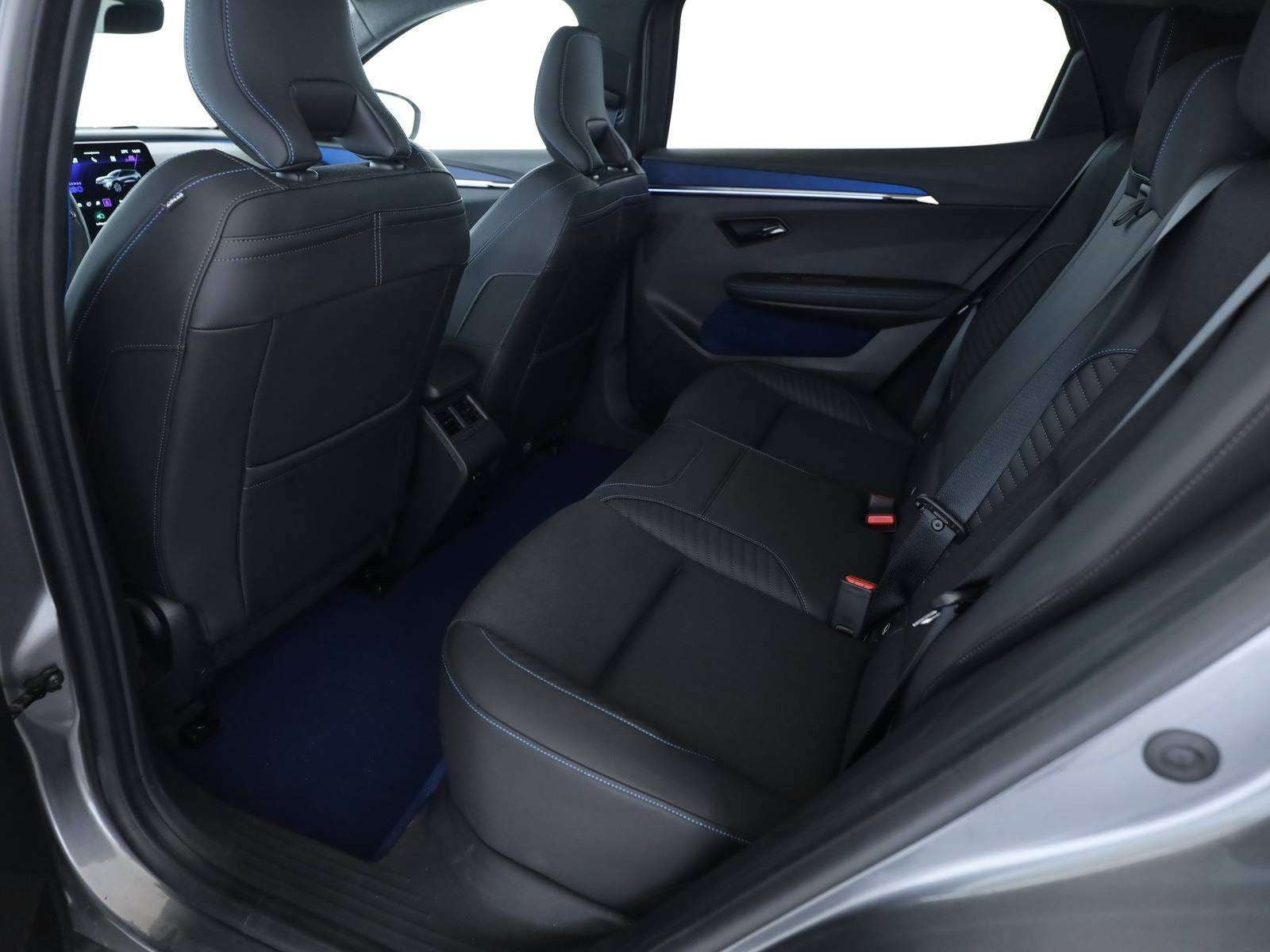 Grå Renault Scenic E-Tech fra 2026