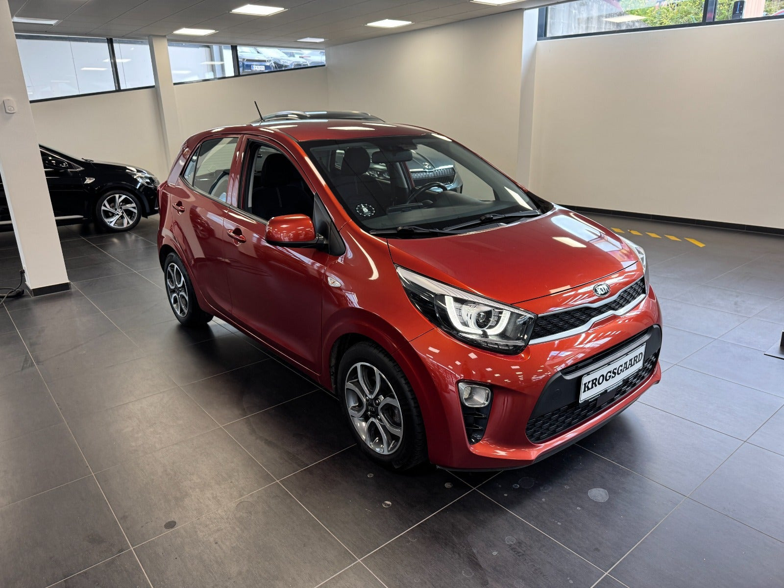 Orange Kia Picanto fra 2018