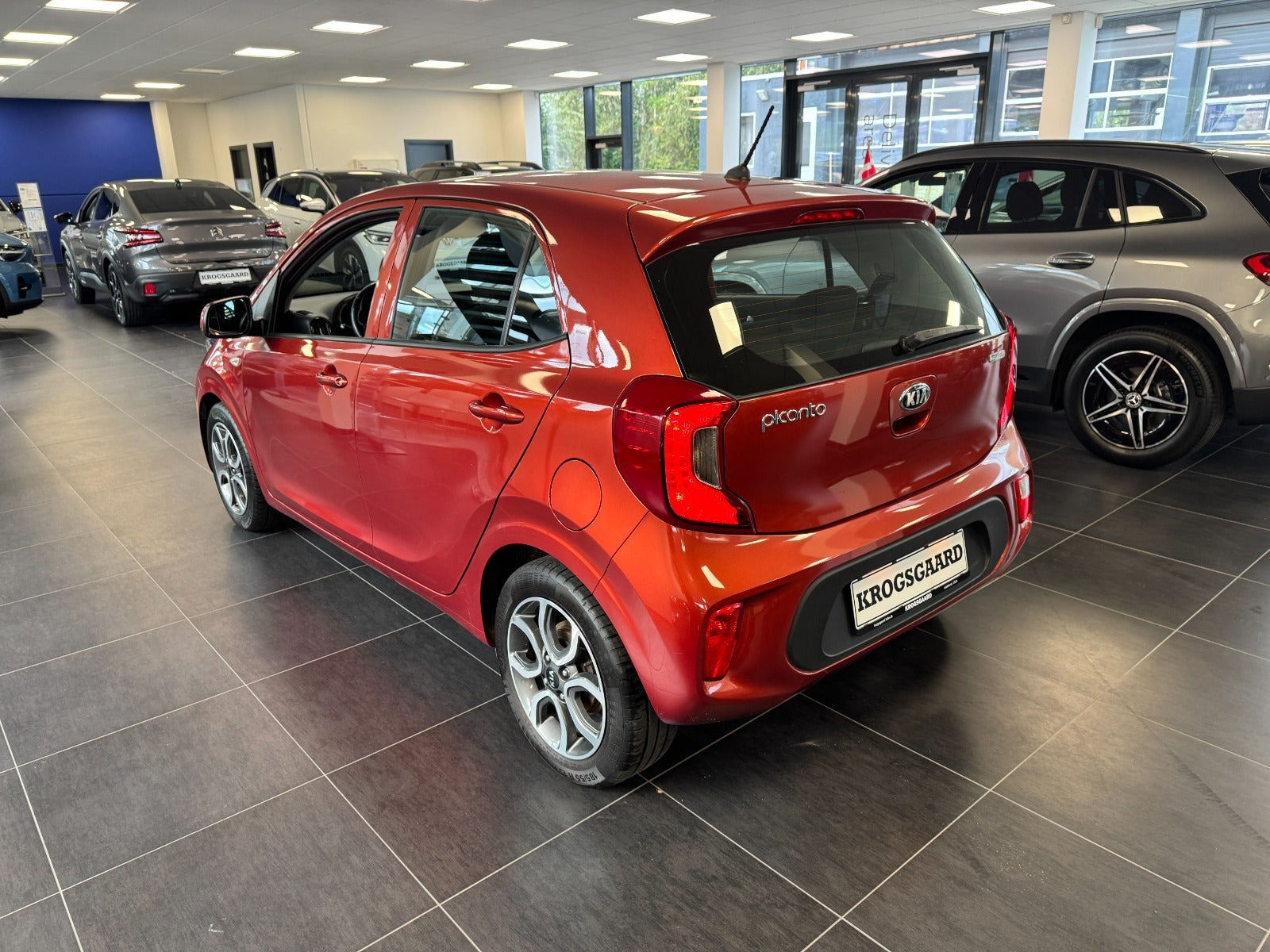 Orange Kia Picanto fra 2018